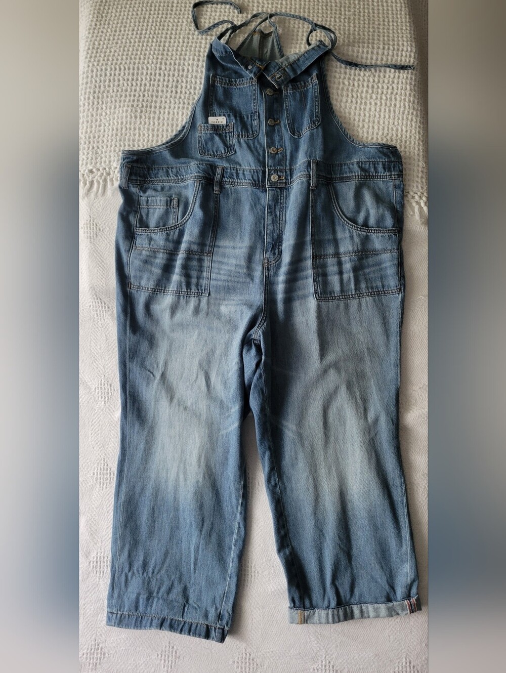 torrid Light Wash Denim Overalls - Picture 7 of 16